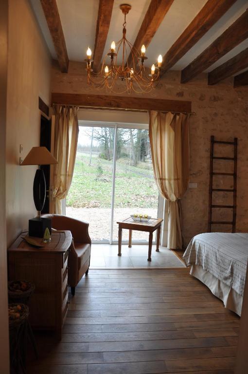 Les Pierres D'Aurele Chambres D'Hotes Сен-Жорж-сюр-Шер Номер фото